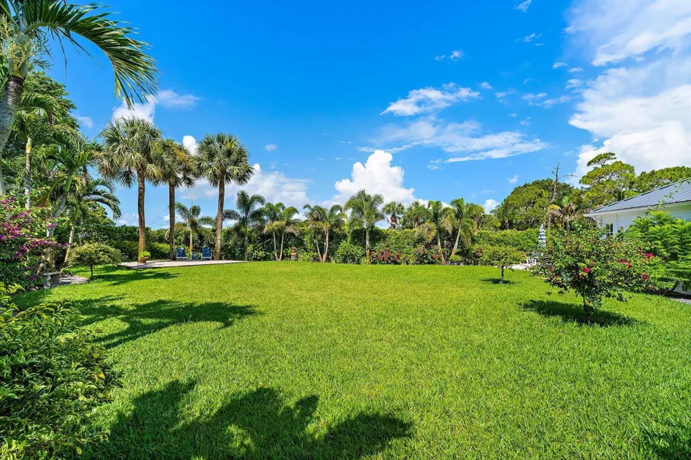 9906 SE Mahogany Way Jupiter, FL 33469