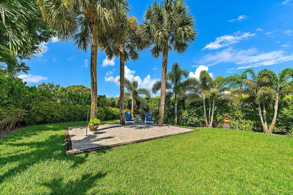 9906 SE Mahogany Way Jupiter, FL 33469