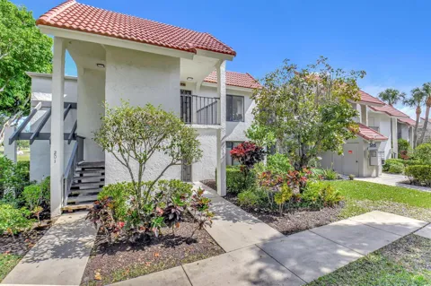 5715 FAIRWAY PARK DRIVE #201