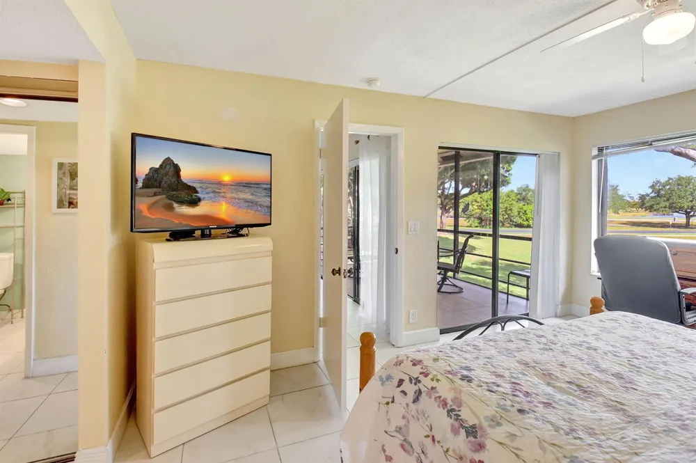 5715 FAIRWAY PARK DRIVE #201 Boynton Beach, FL 33437