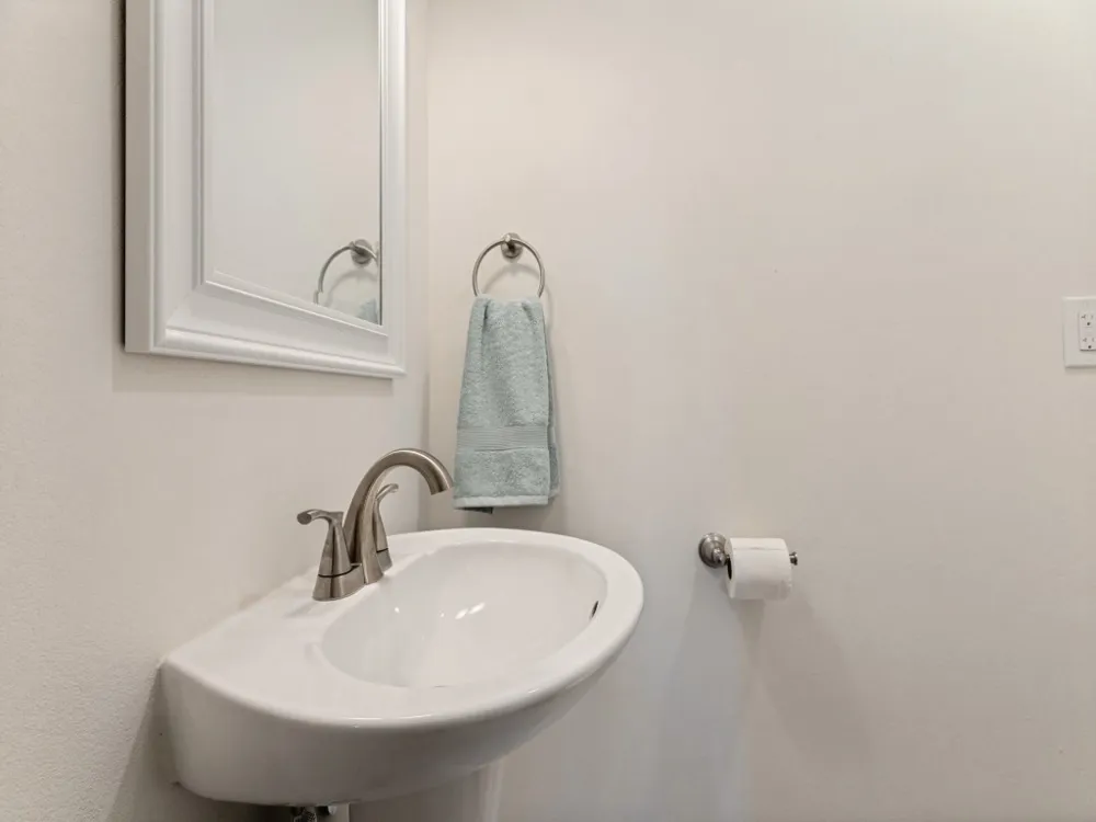 3253 Donnelly Circle #804 Fort Worth, TX 76107
