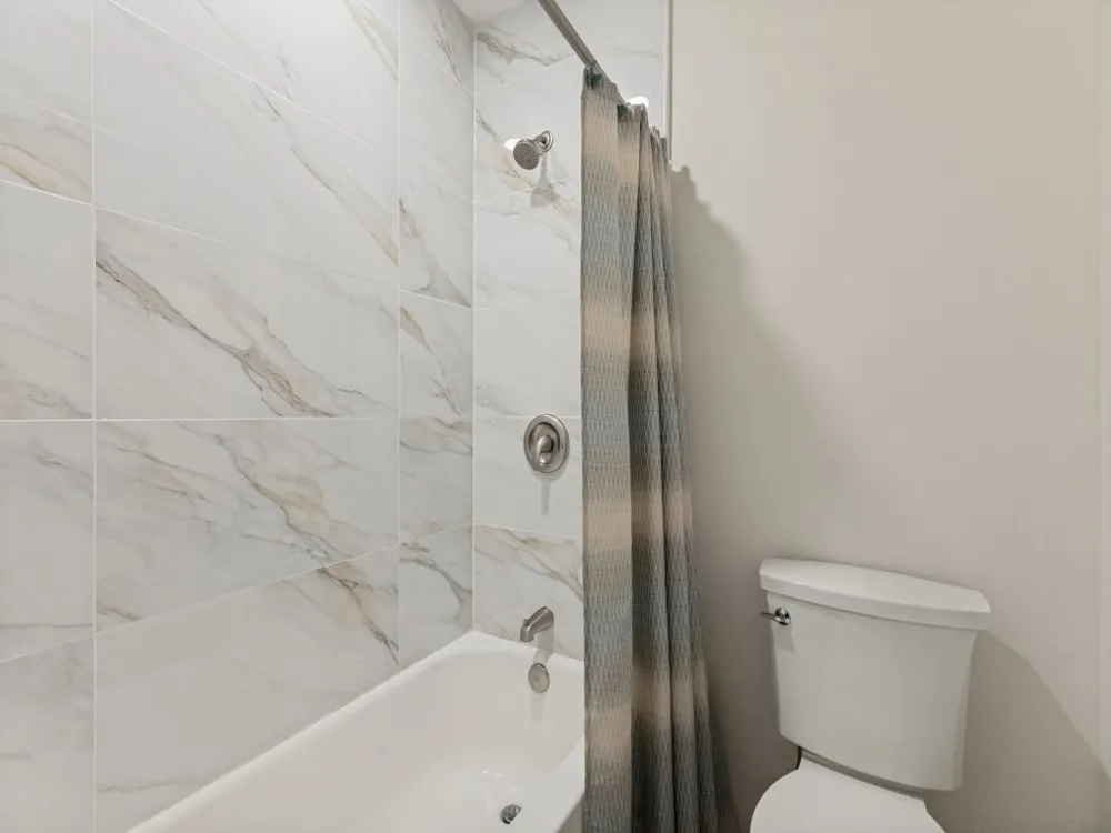 3253 Donnelly Circle #804 Fort Worth, TX 76107
