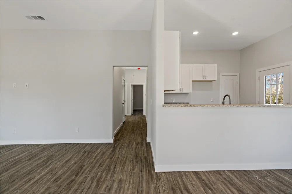 1420 FITZHUGH NE Paris, TX 75460