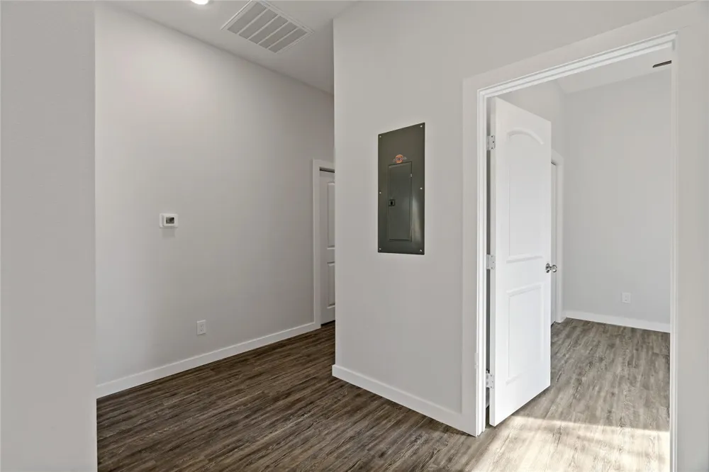 1420 FITZHUGH NE Paris, TX 75460