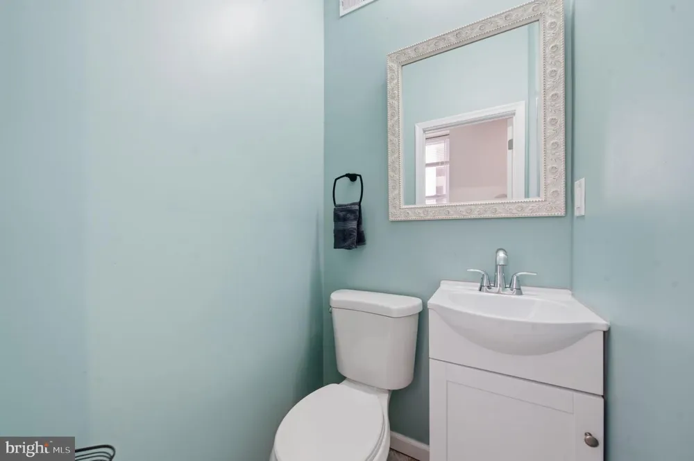 6114 ROSS STREET Philadelphia, PA 19144