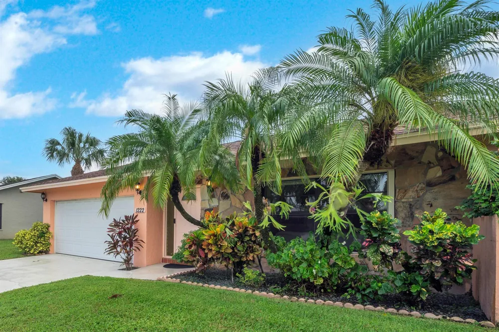 1222 Essex Drive Wellington, FL 33414