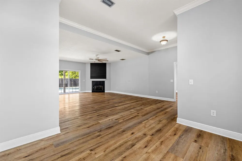 4601 MAGNOLIA BEACH ROAD Panama City, FL 32408