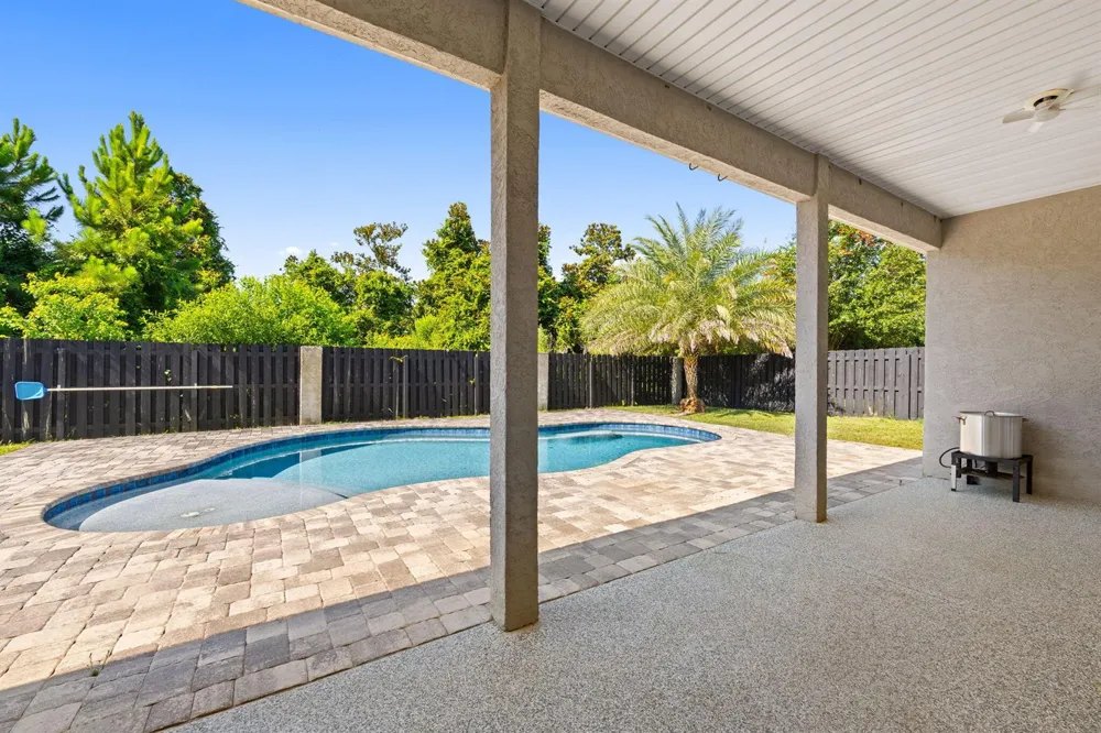 4601 MAGNOLIA BEACH ROAD Panama City, FL 32408