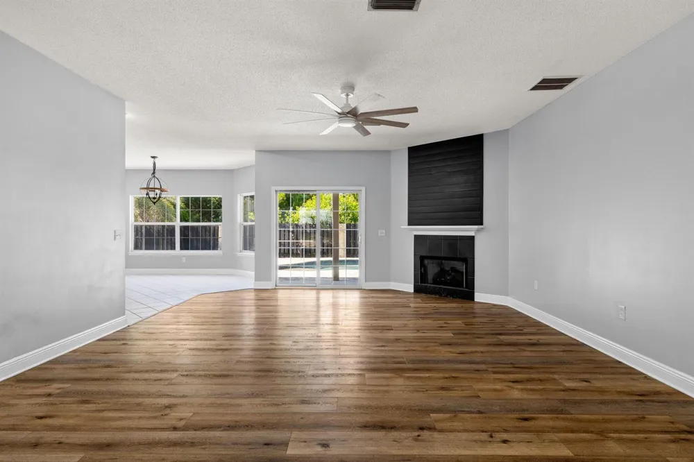 4601 MAGNOLIA BEACH ROAD Panama City, FL 32408