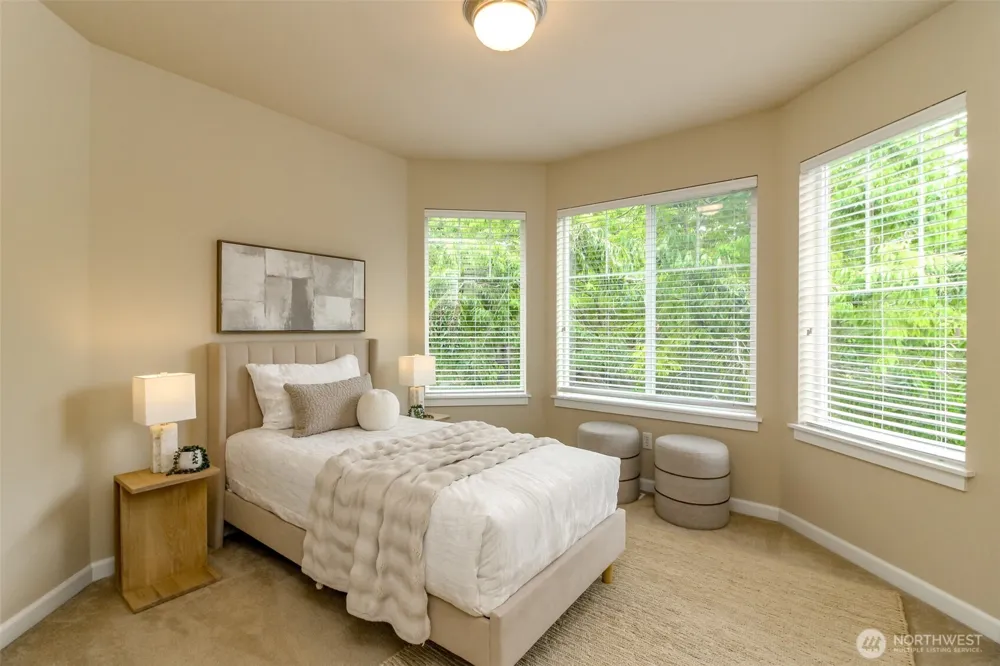 2972 NE Marquette Way Issaquah, WA 98029