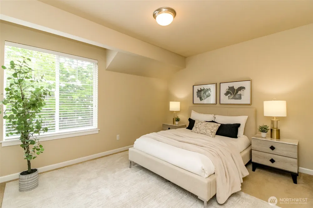 2972 NE Marquette Way Issaquah, WA 98029