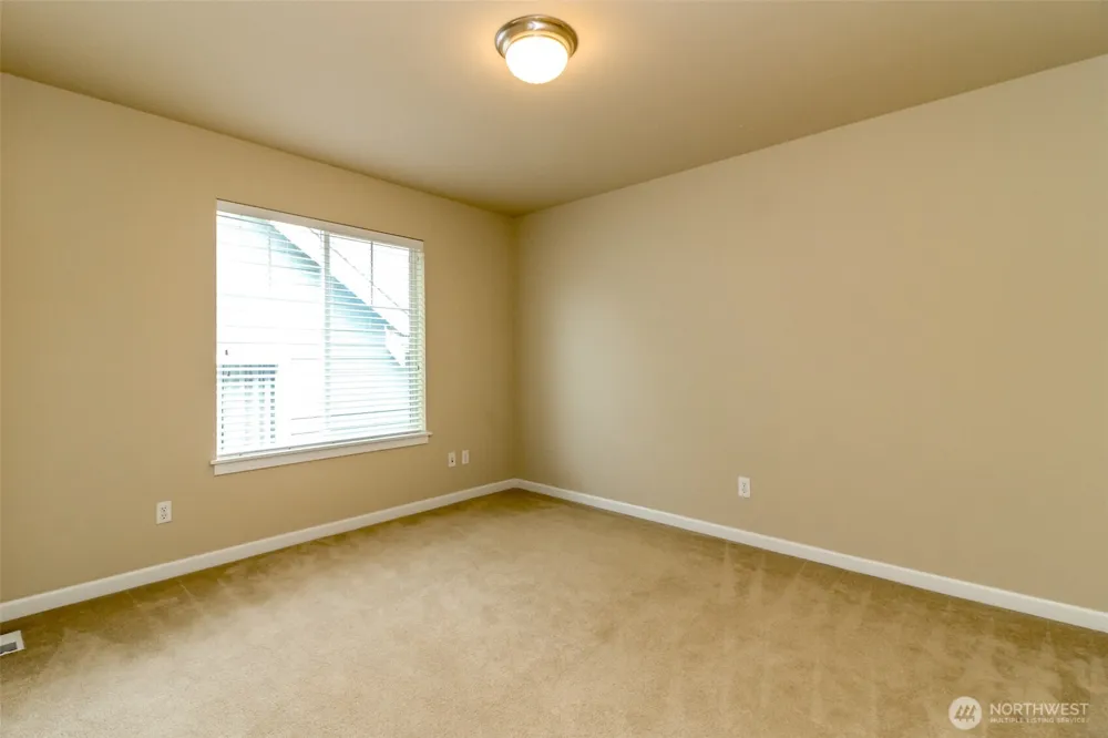 2972 NE Marquette Way Issaquah, WA 98029