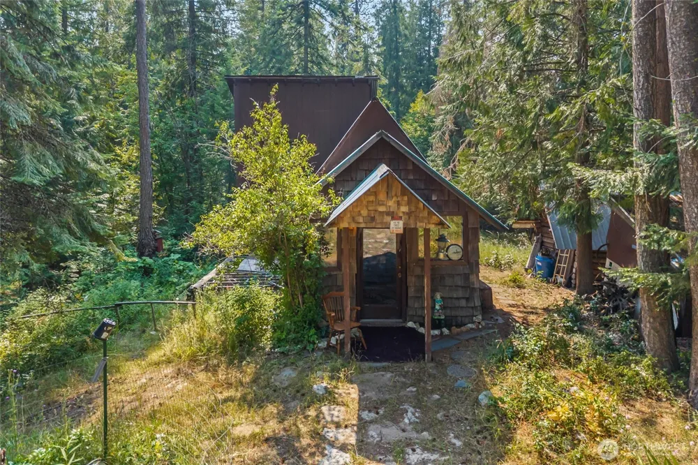 2423 Quinns Meadow Road #L Colville, WA 99114
