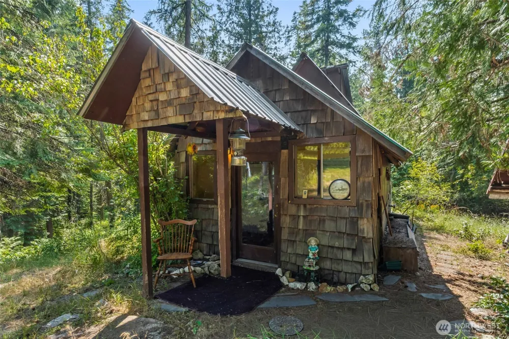 2423 Quinns Meadow Road #L Colville, WA 99114