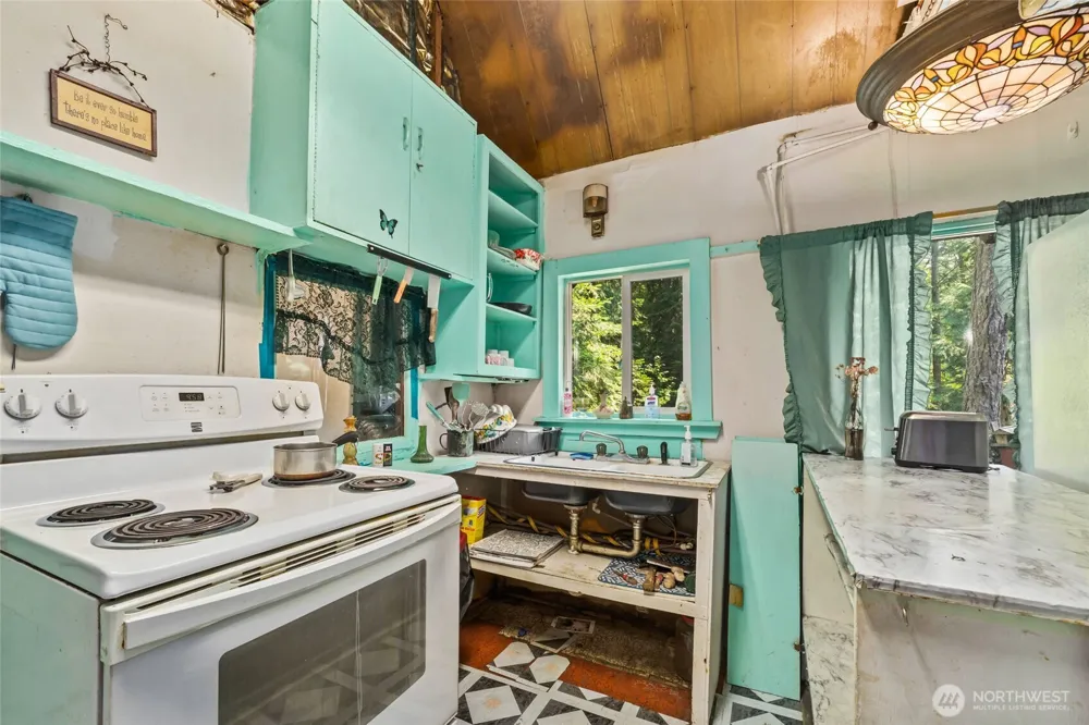 2423 Quinns Meadow Road #L Colville, WA 99114