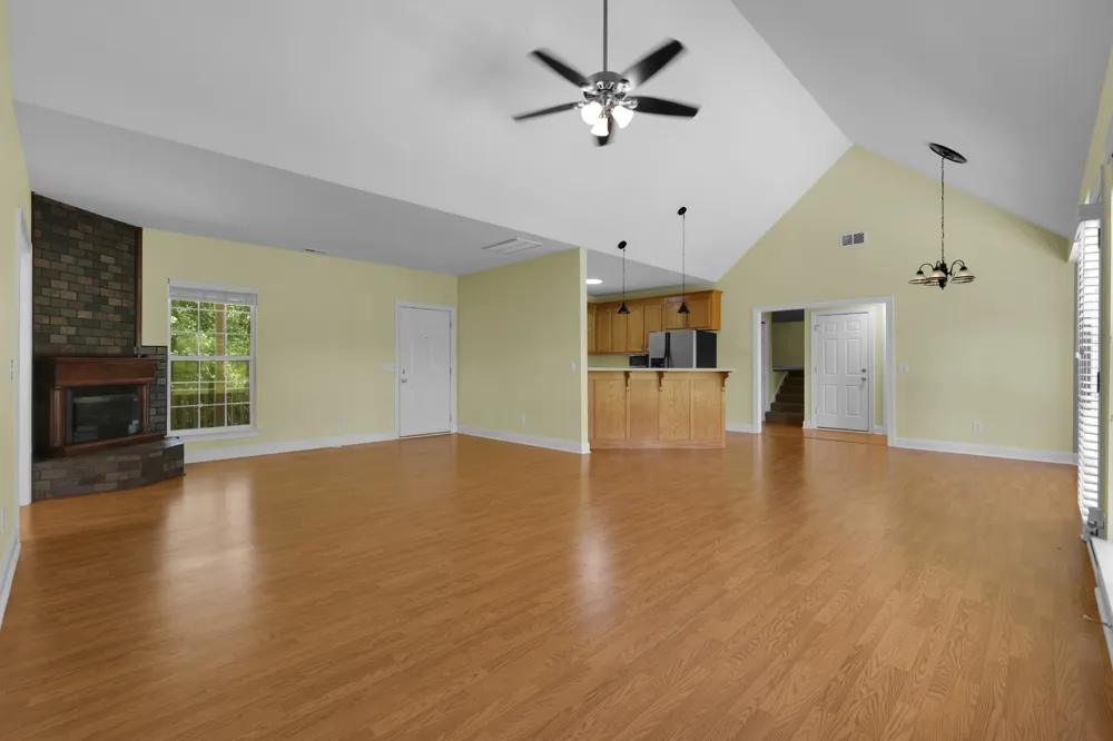 2073 McMahan Hollow Rd Pleasant View, TN 37146