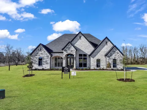 213 Desperado Court
