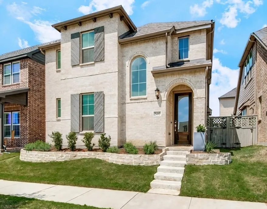 2432 Elm Place Northlake, TX 76247