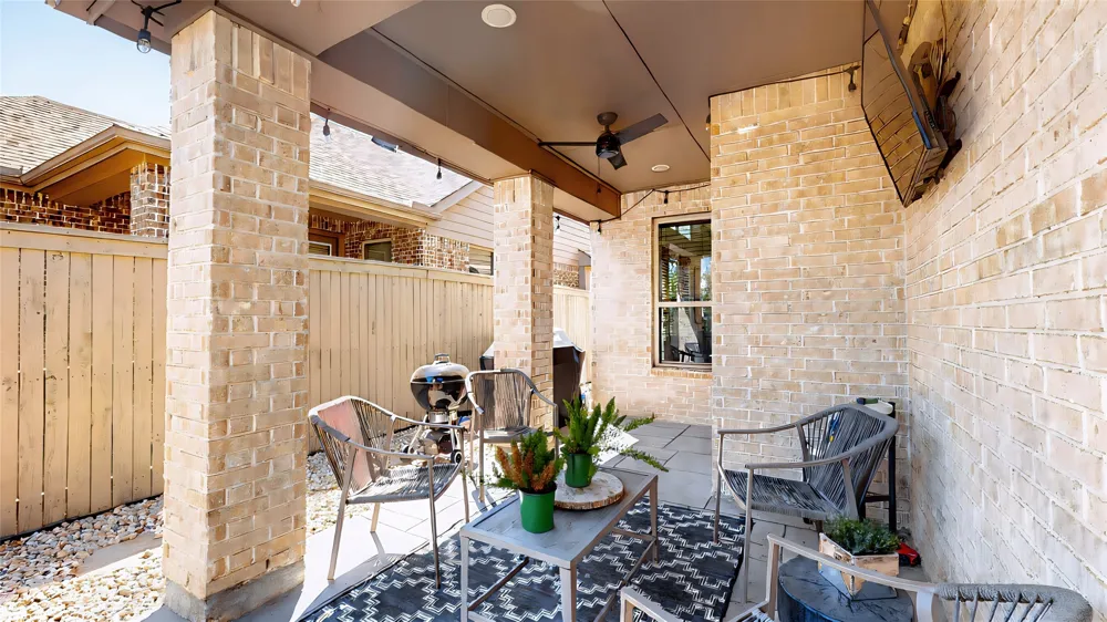 2432 Elm Place Northlake, TX 76247