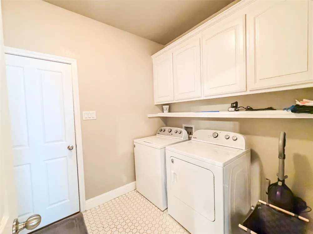 402 Trinity Street Decatur, TX 76234