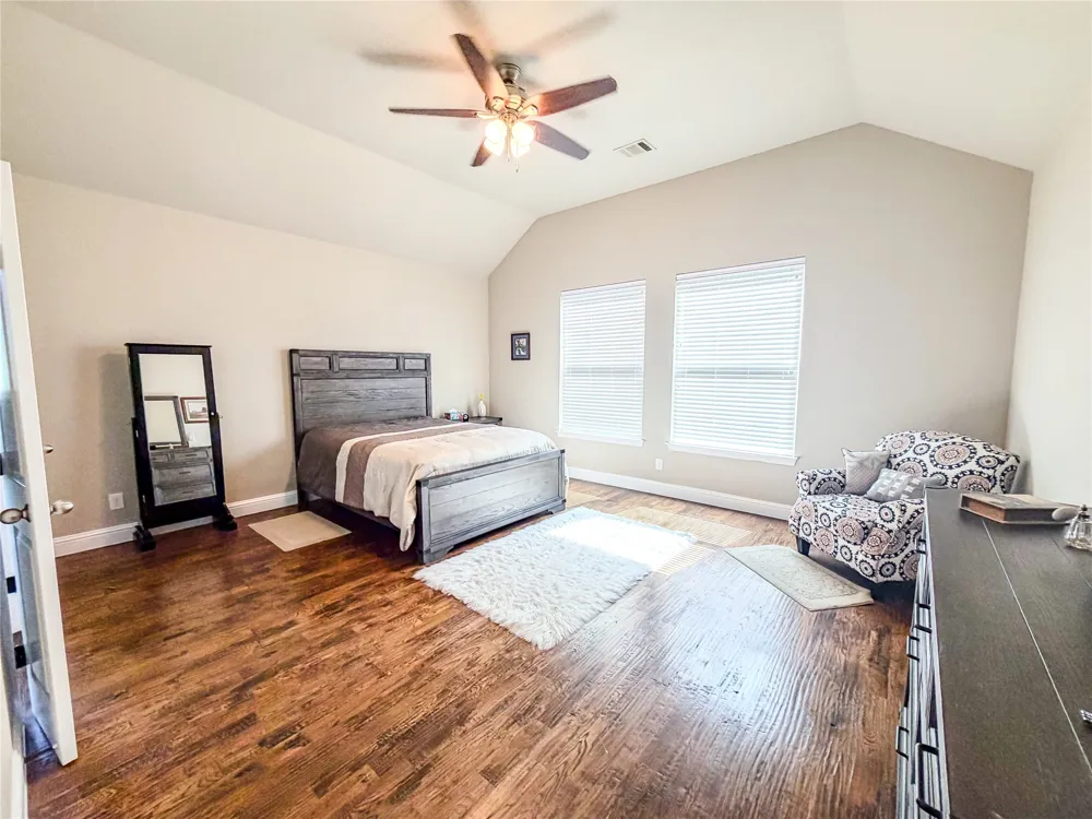 402 Trinity Street Decatur, TX 76234