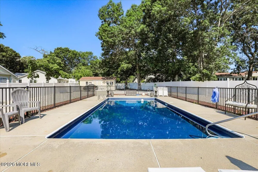60 Glenmere Drive Brick, NJ 08724