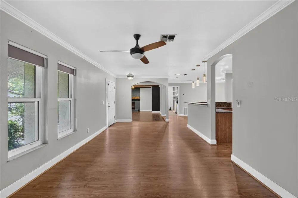 1221 E LIME STREET Tarpon Springs, FL 34689