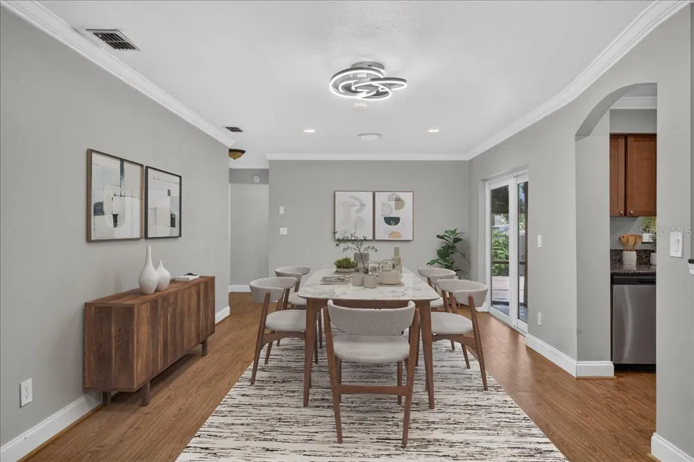 1221 E LIME STREET Tarpon Springs, FL 34689