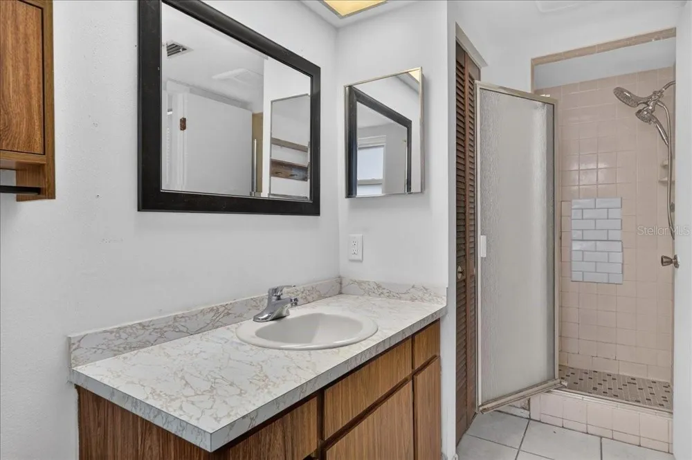 1221 E LIME STREET Tarpon Springs, FL 34689
