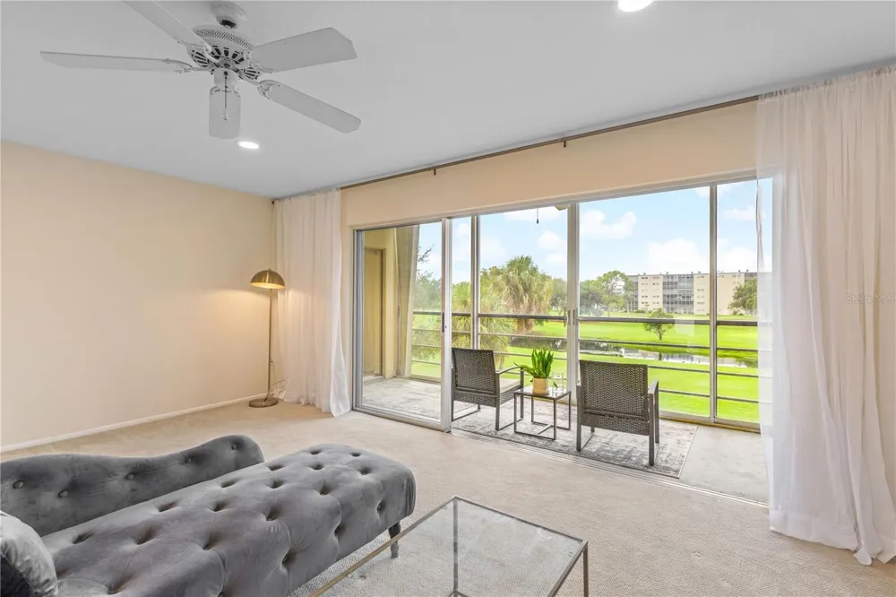 3620 IRONWOOD CIRCLE #302O Bradenton, FL 34209