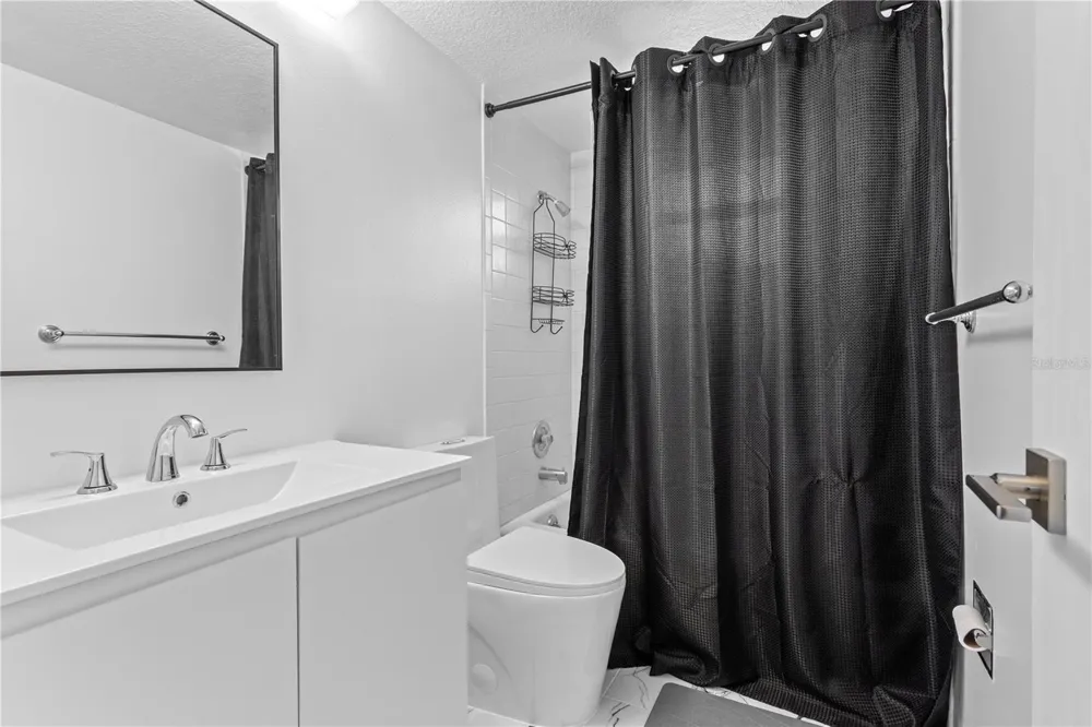 3620 IRONWOOD CIRCLE #302O Bradenton, FL 34209