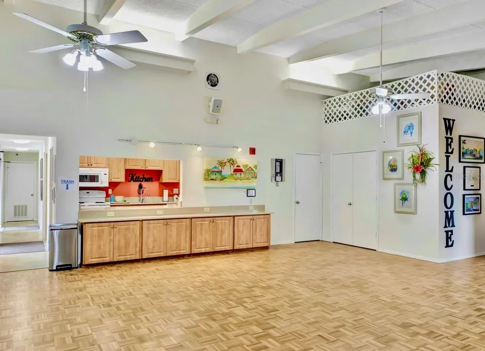 3620 IRONWOOD CIRCLE #302O Bradenton, FL 34209