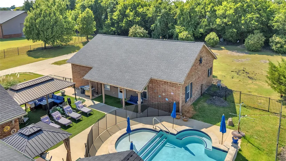 10056 Wild Rose Circle Forney, TX 75126