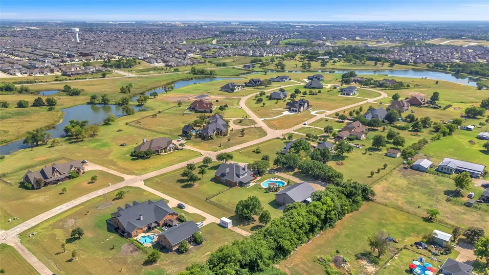 10056 Wild Rose Circle Forney, TX 75126