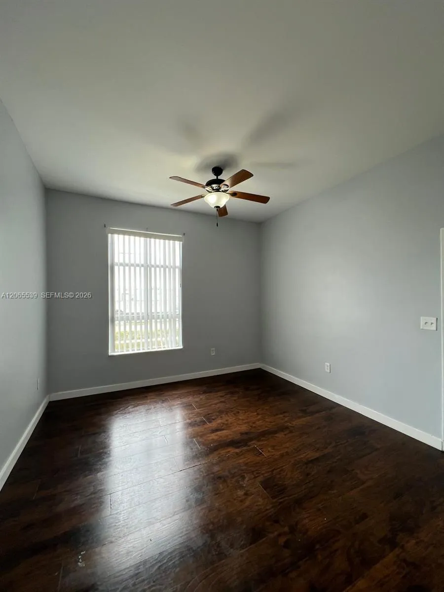 7400 W 20th Ave #111 Hialeah, FL 33016