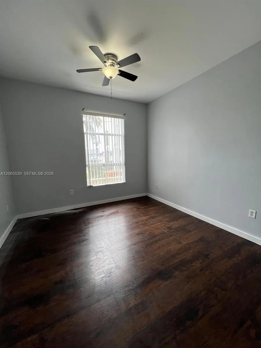 7400 W 20th Ave #111 Hialeah, FL 33016
