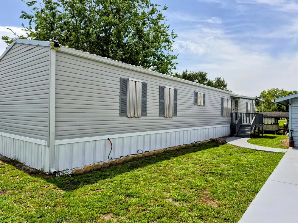 1040 12TH STREET Okeechobee, FL 34974