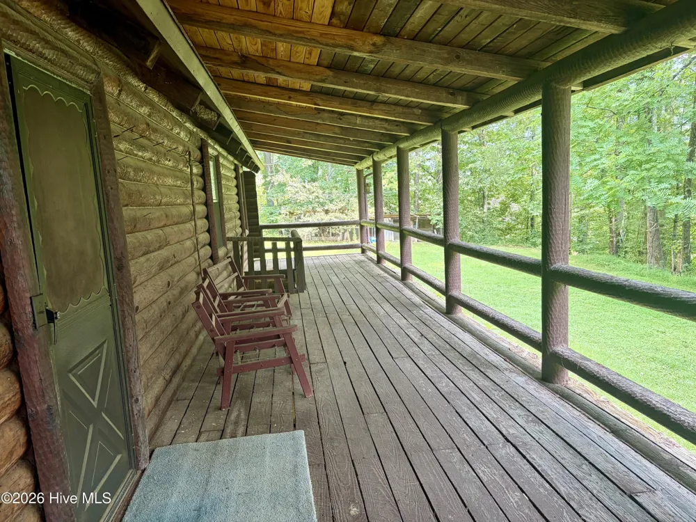 913 Franks Creek Road Robbinsville, NC 28771