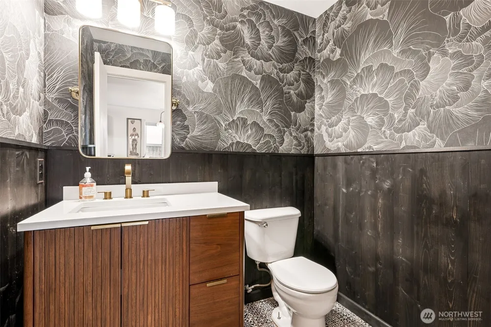 1349 Hudson Street Dupont, WA 98327