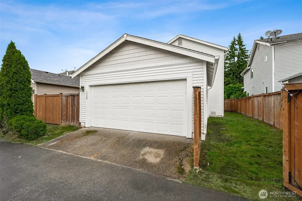 1349 Hudson Street Dupont, WA 98327