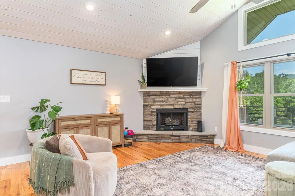 68 Clear View Drive Mars Hill, NC 28754