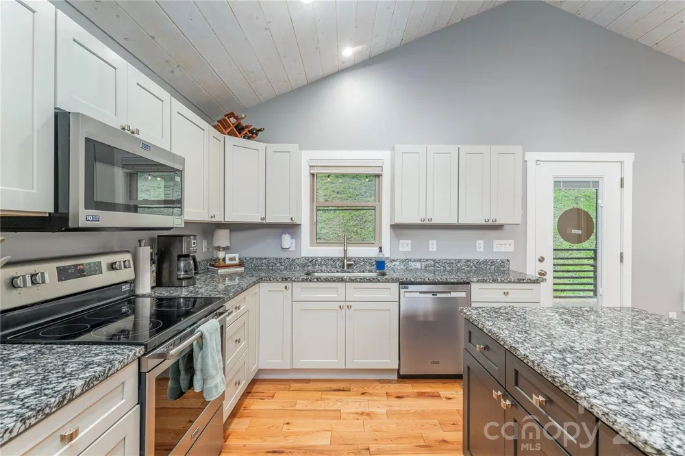68 Clear View Drive Mars Hill, NC 28754