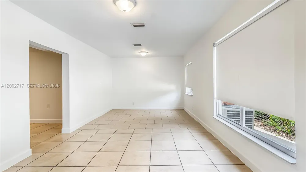 117 E 10th St Hialeah, FL 33010