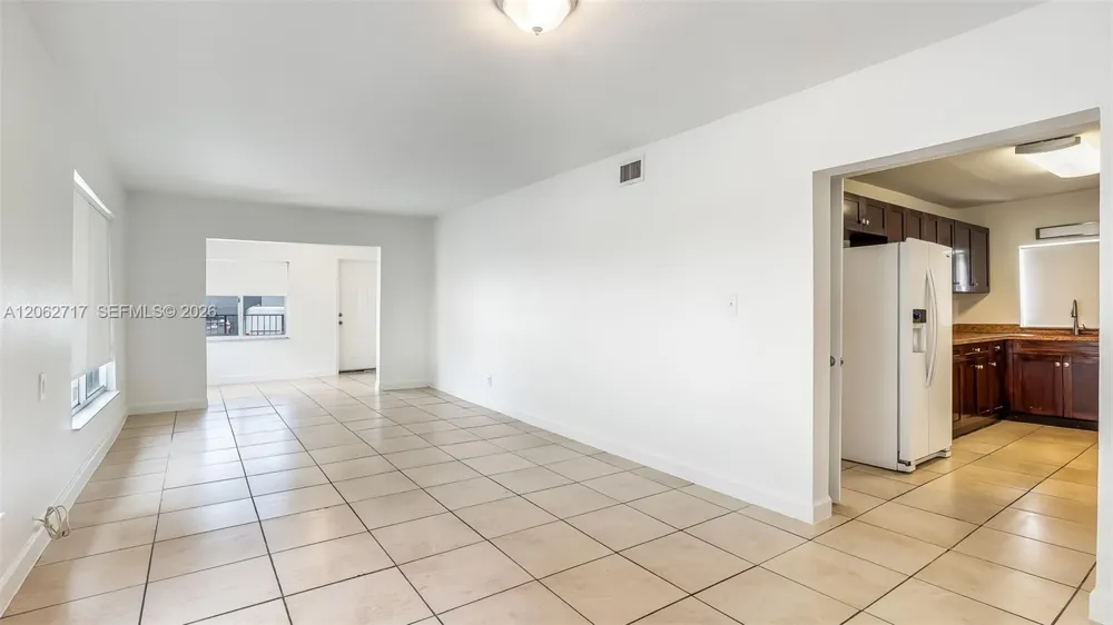 117 E 10th St Hialeah, FL 33010
