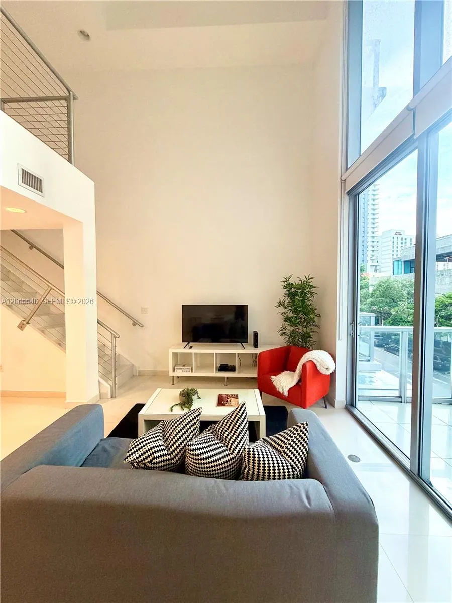 1050 Brickell Ave #206 Miami, FL 33131