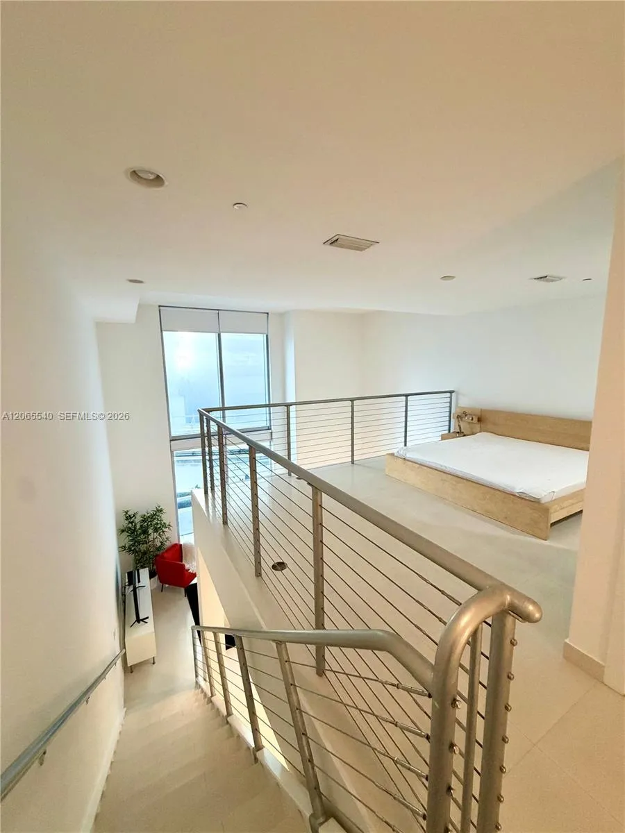 1050 Brickell Ave #206 Miami, FL 33131