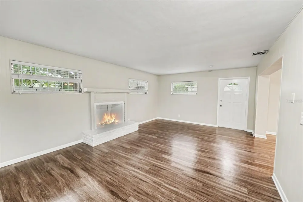 2098 62ND TERRACE S St Petersburg, FL 33712