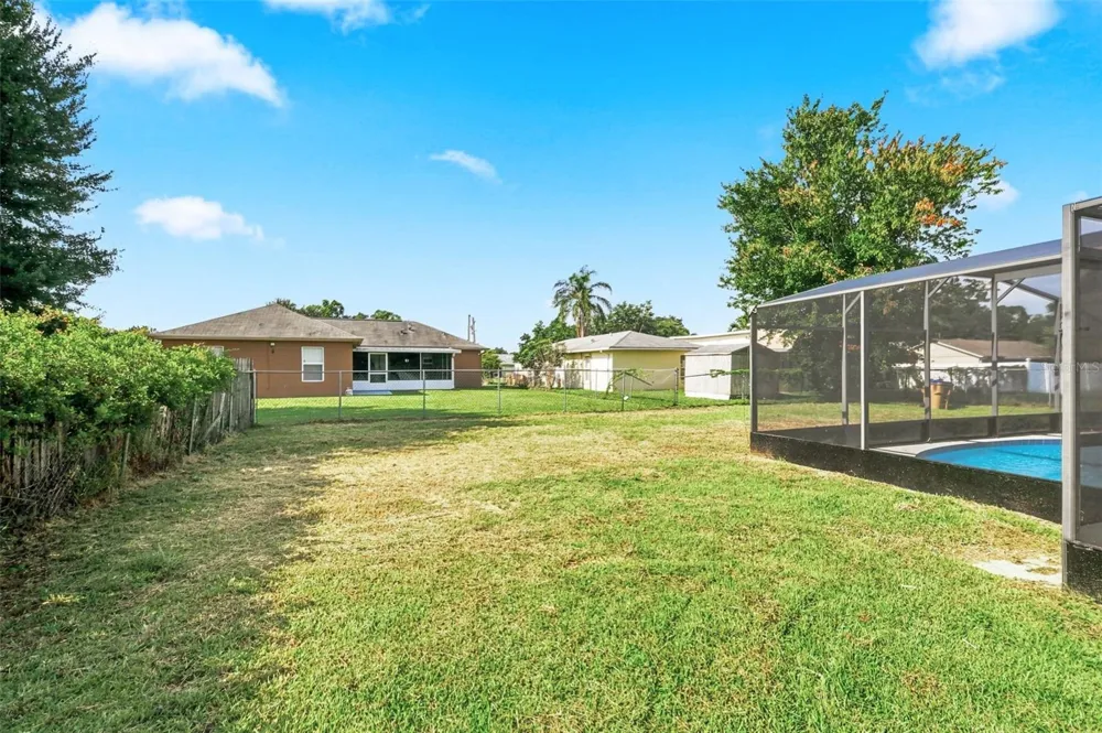 657 MCKINLEY COURT Kissimmee, FL 34758