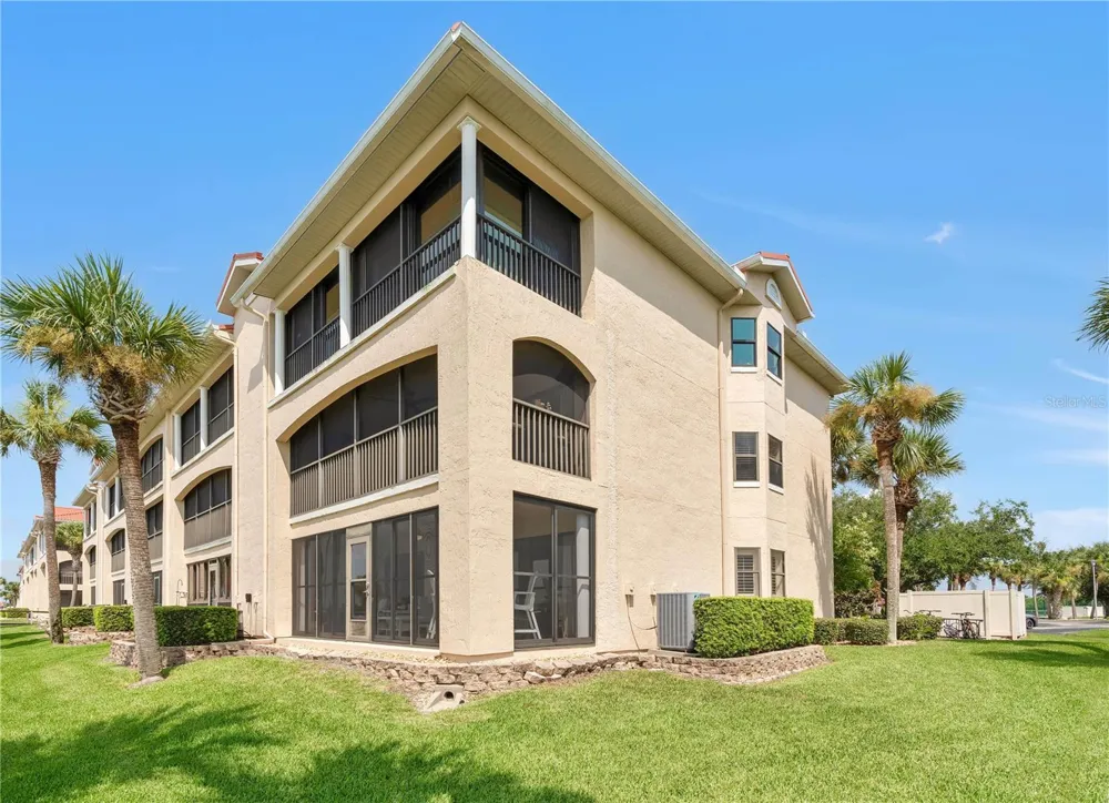 460 BOUCHELLE DRIVE #101 New Smyrna Beach, FL 32169