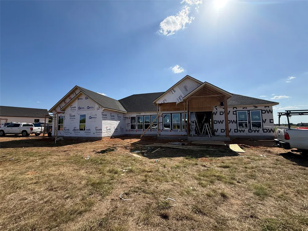 Three Quarter Loop Poolville, TX 76487